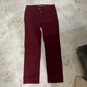 Cranberry AE chino skinny pants